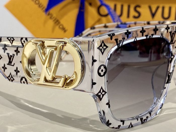 Louis Vuitton Sunglasses Top Quality LVS00688